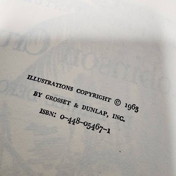 Vintage Fictional Book, 60s Robinson Crusoe Hardback Story Book - Picture 2 of 6